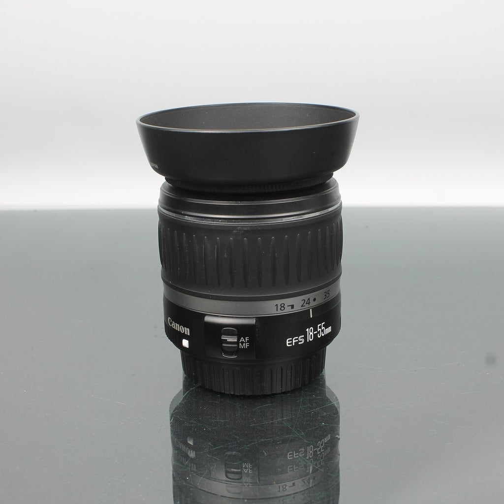 Canon EF-S 18-55mm f/3.5-5.6