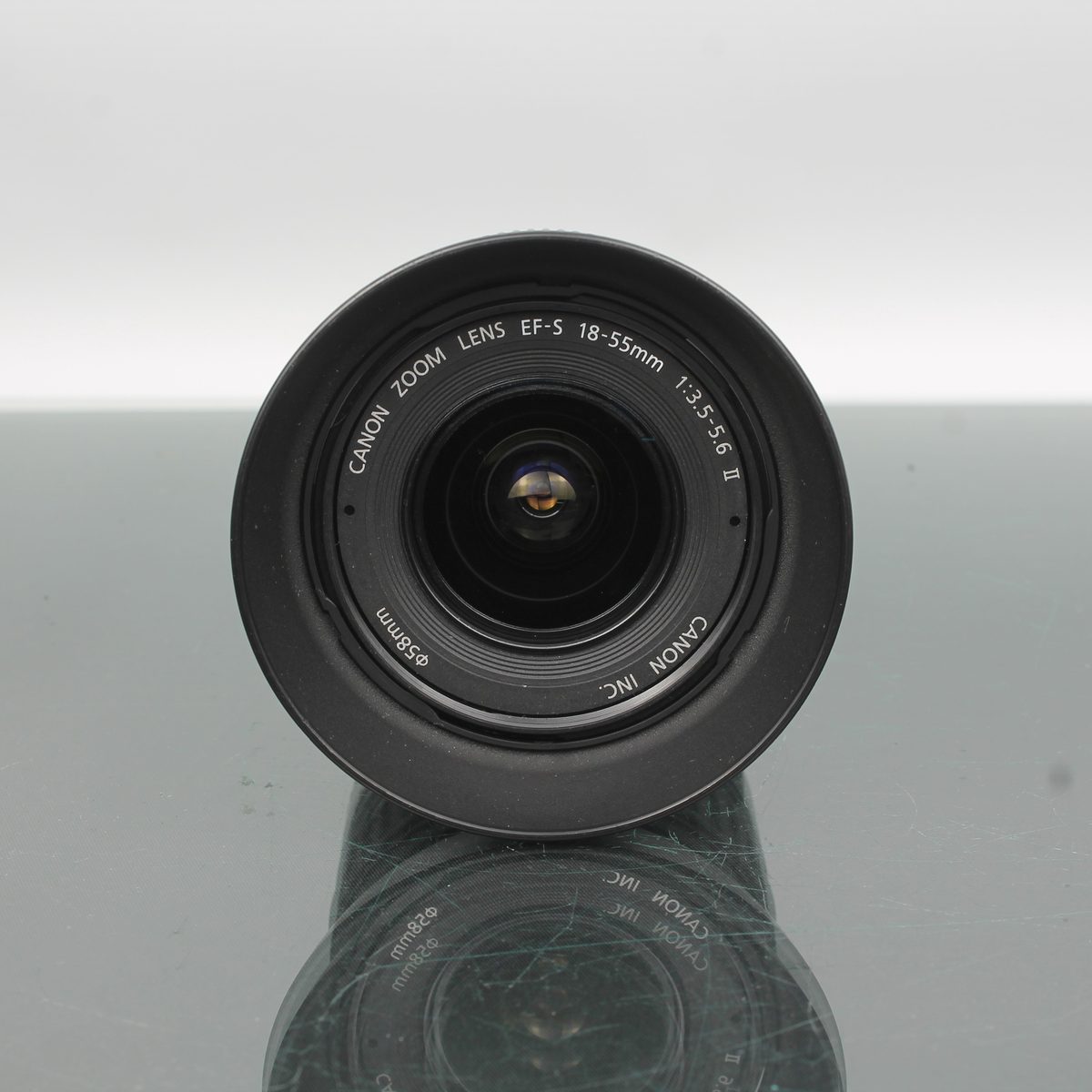 Canon EF-S 18-55mm f/3.5-5.6