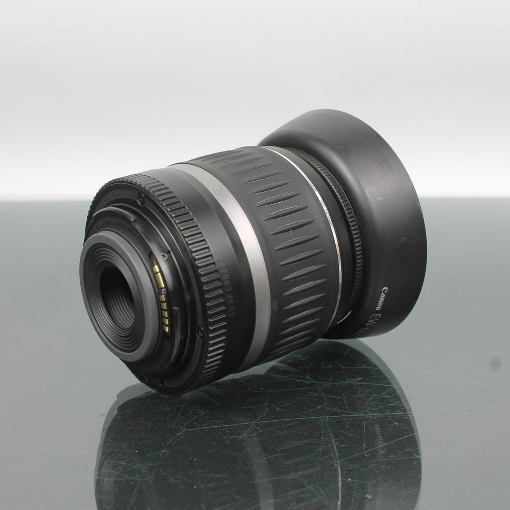 Canon EF-S 18-55mm f/3.5-5.6
