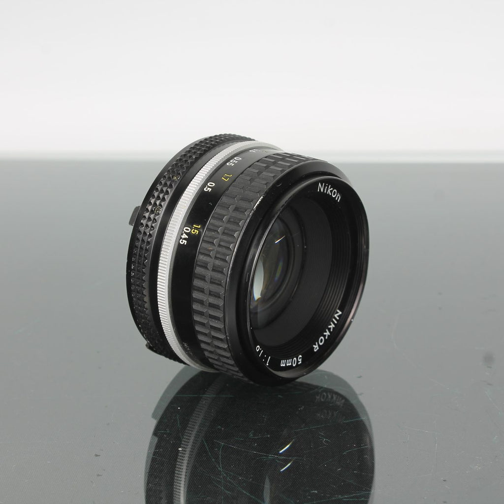 Nikon Nikkor 50mm f/1.8