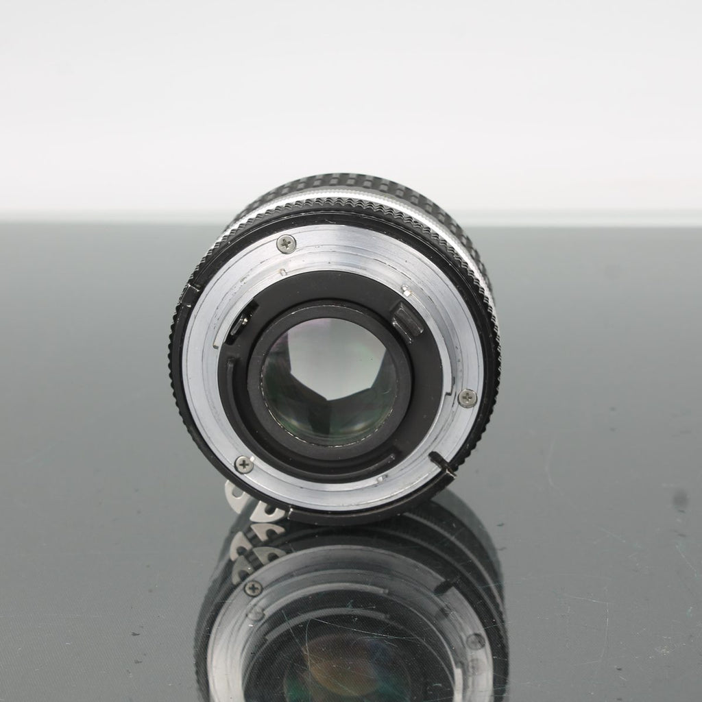 Nikon Nikkor 50mm f/1.8