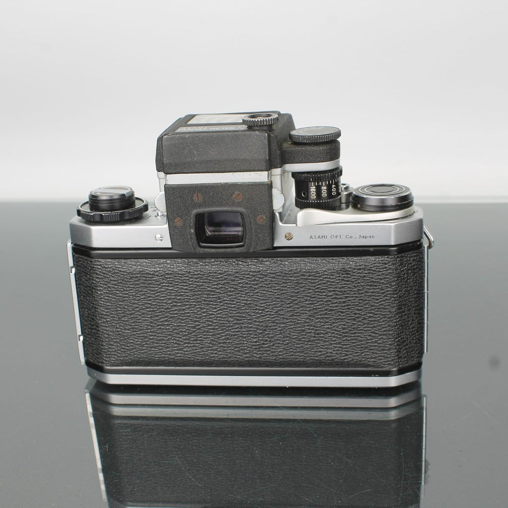 Pentax SV + Super-Takumar 55mm f/1.8