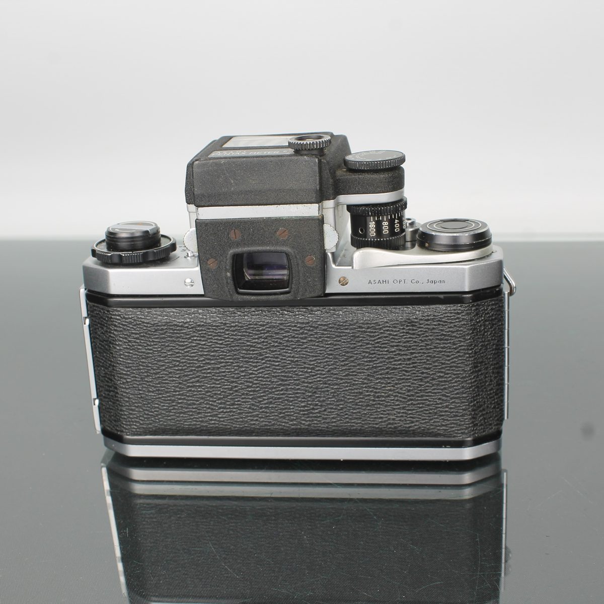 Pentax SV + Super-Takumar 55mm f/1.8