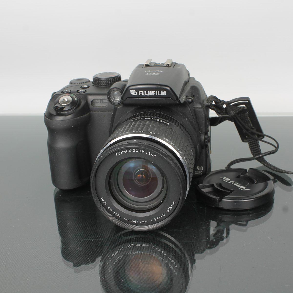 Fujifilm FinePix S9500