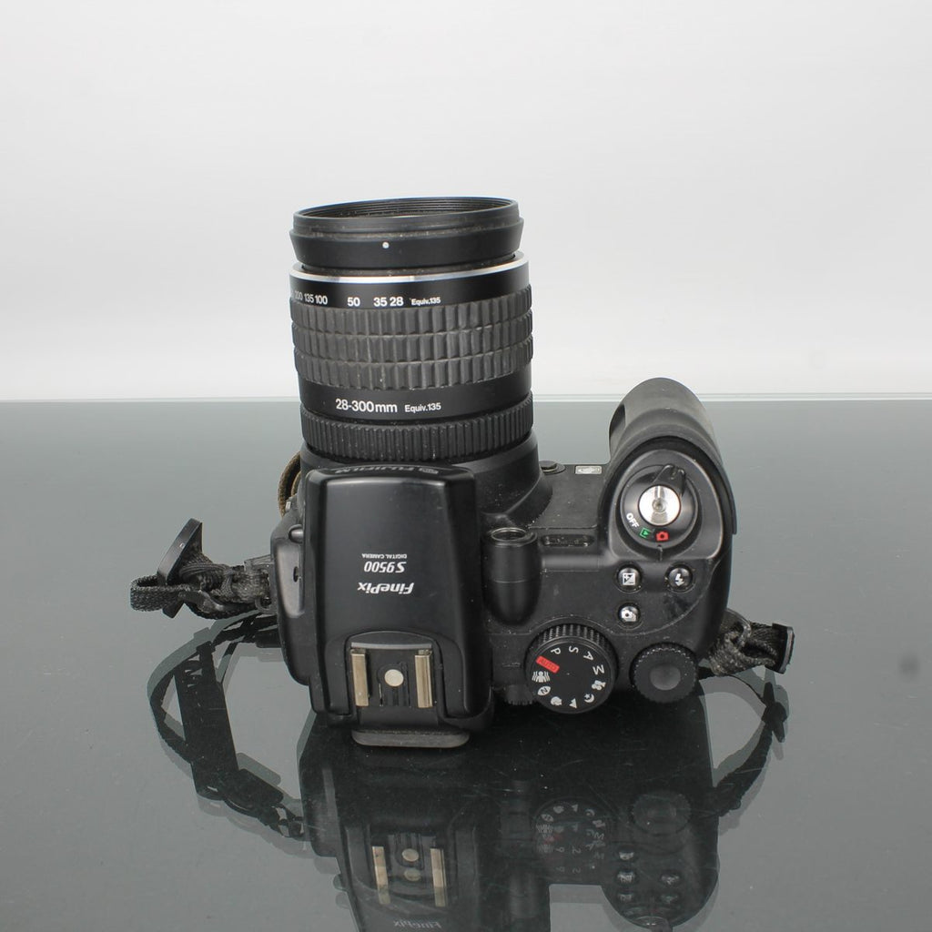 Fujifilm FinePix S9500