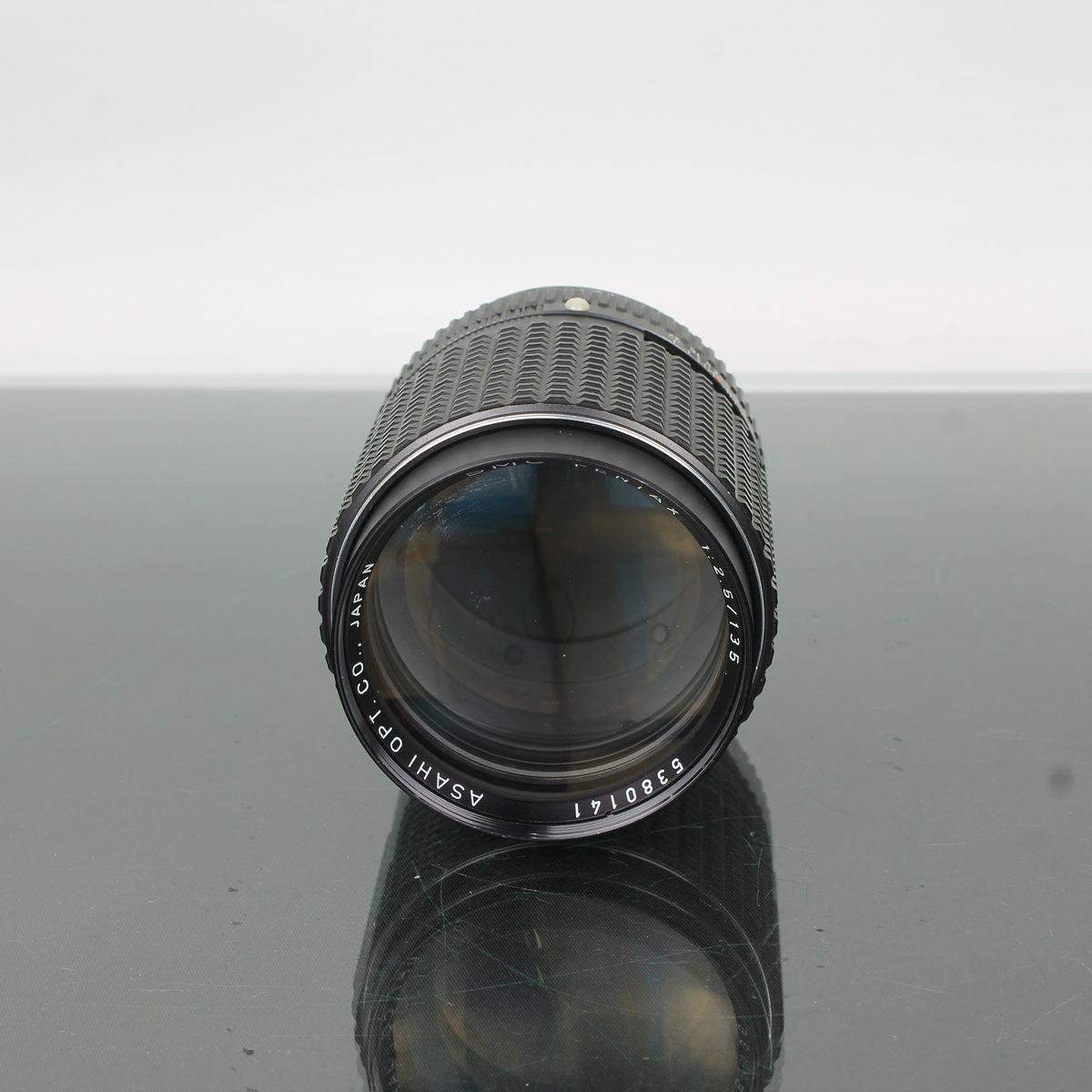 Asahi Opt SMC Pentax 135mm f/2.5