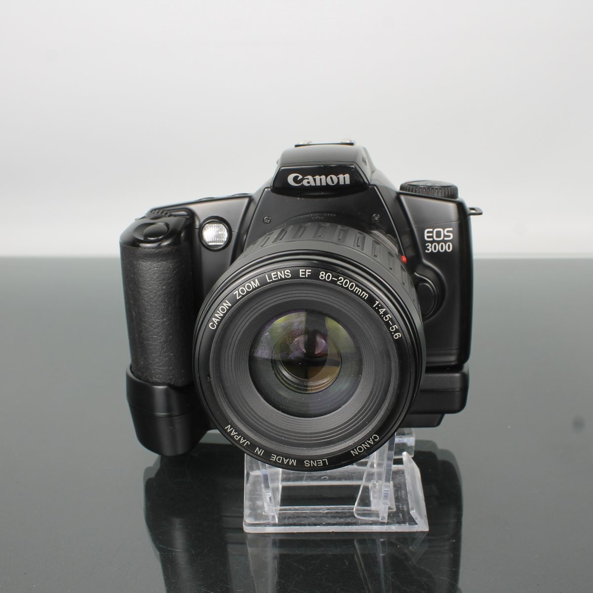 Canon EOS 3000 EF 80-200mm f/4.5-5.6
