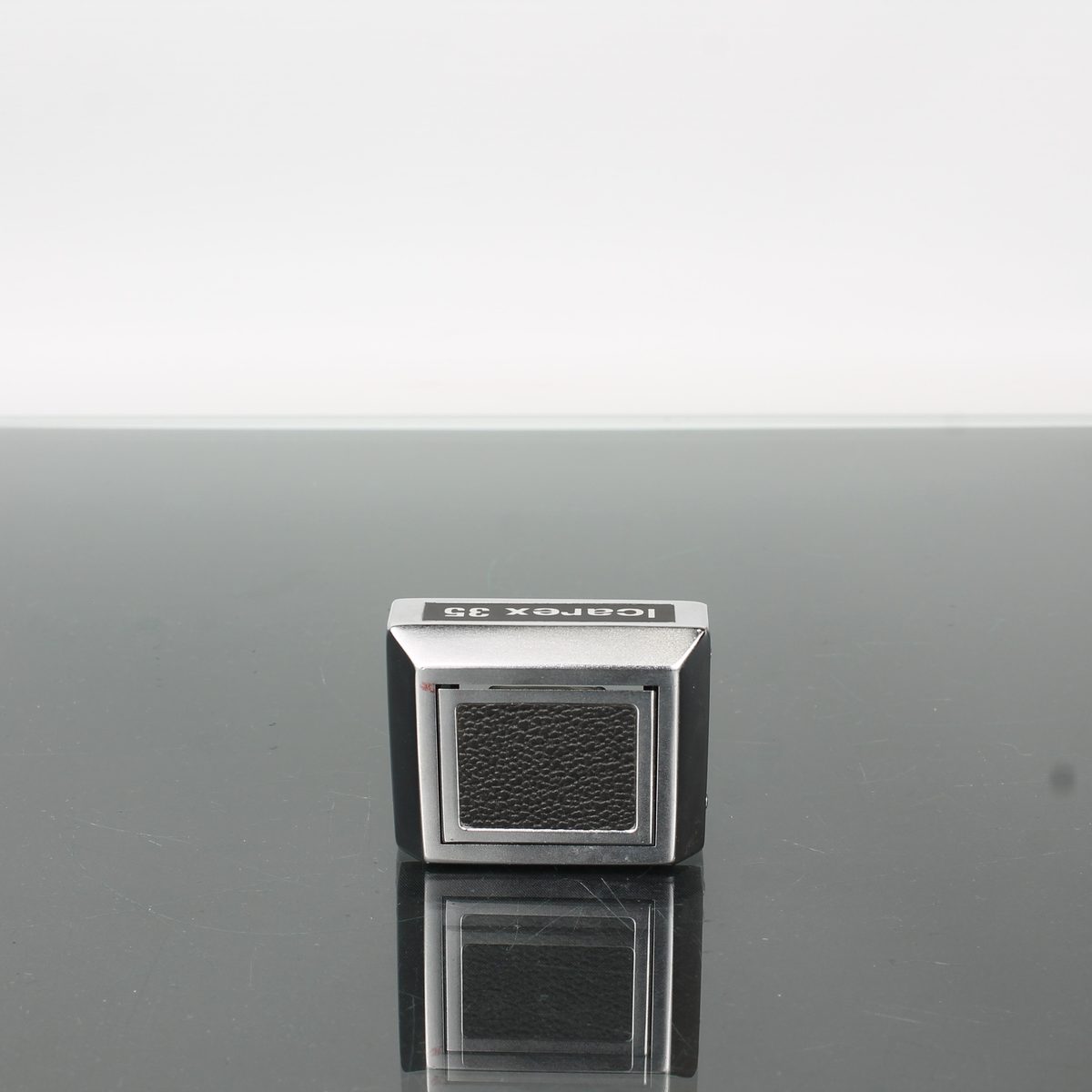 Zeiss Ikon Icarex 35 Waist-Level Finder