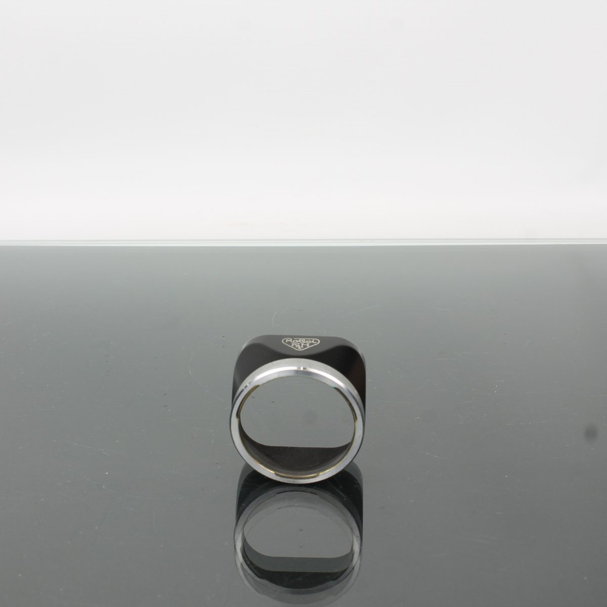 Rollei R I Lens Hood