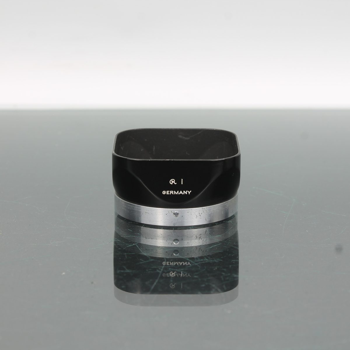 Rollei R I Lens Hood