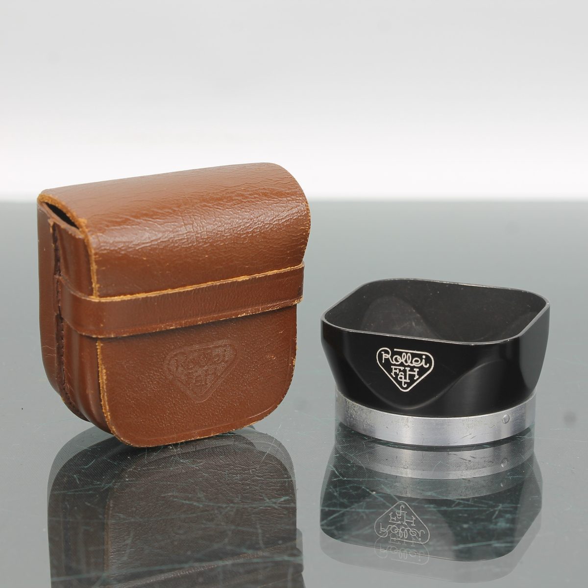 Rollei R I Lens Hood