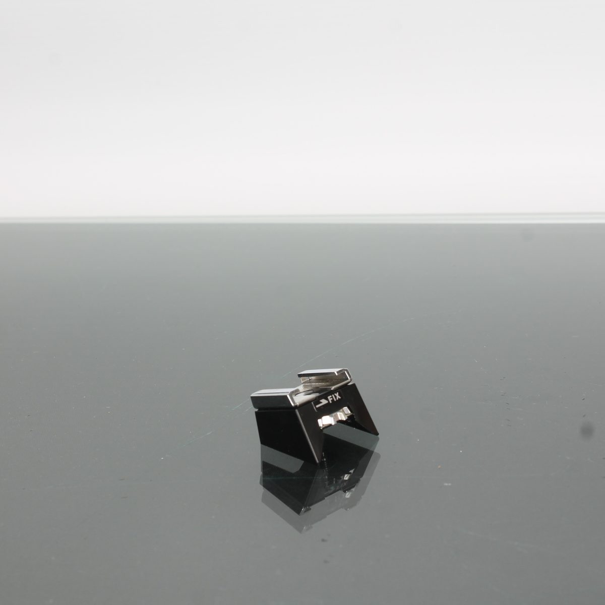 Olympus OM Accessory Shoe 1