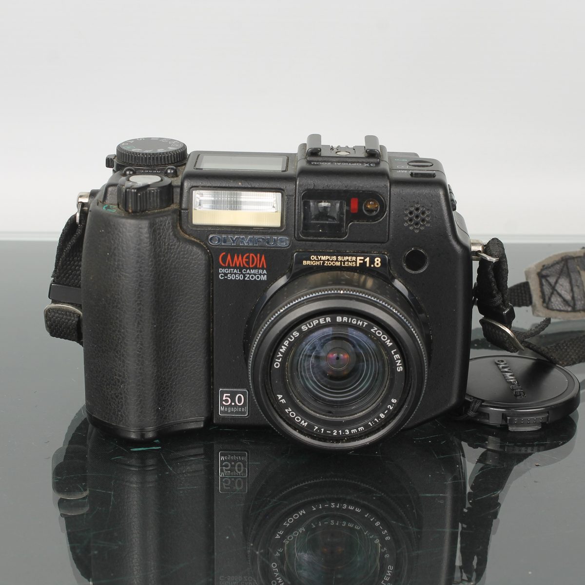 Olympus Camedia C-5050 Zoom