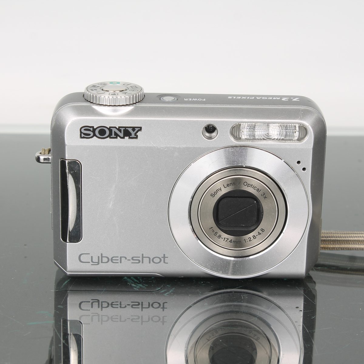 Sony Cyber-shot DSC-S650