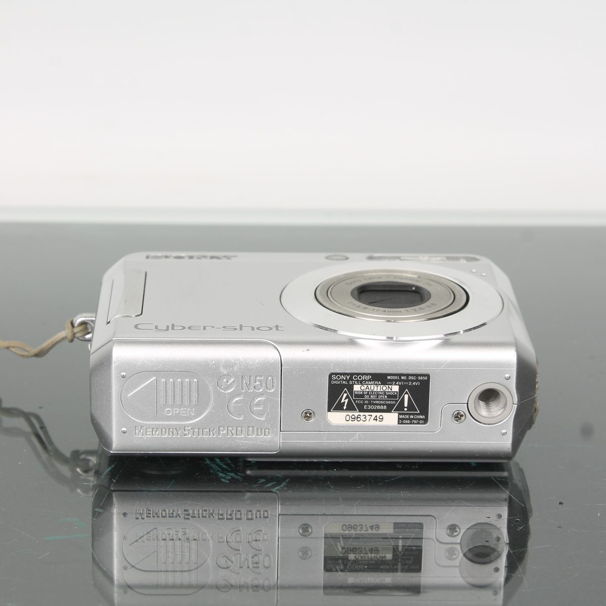 Sony Cyber-shot DSC-S650