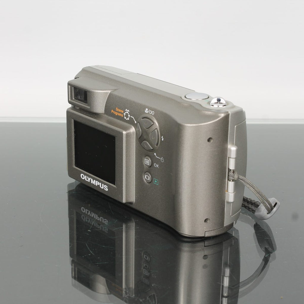 Olympus CAMEDIA C-300 Zoom