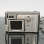 Olympus CAMEDIA C-300 Zoom