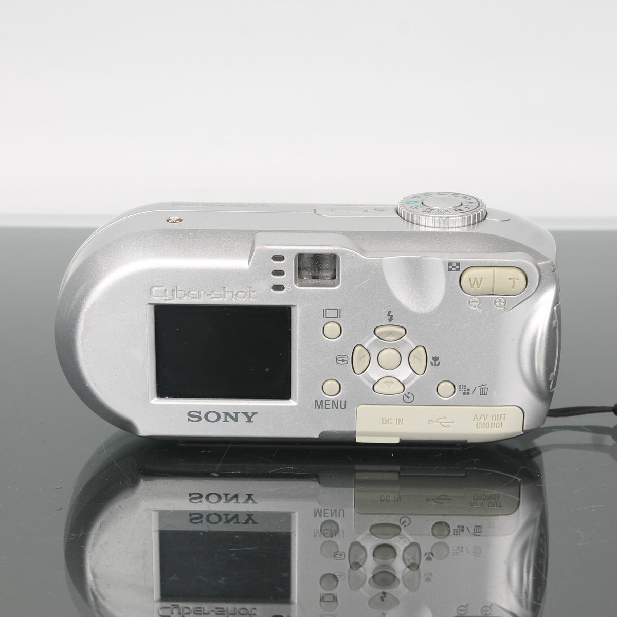 Sony Cyber-shot DSC-P73