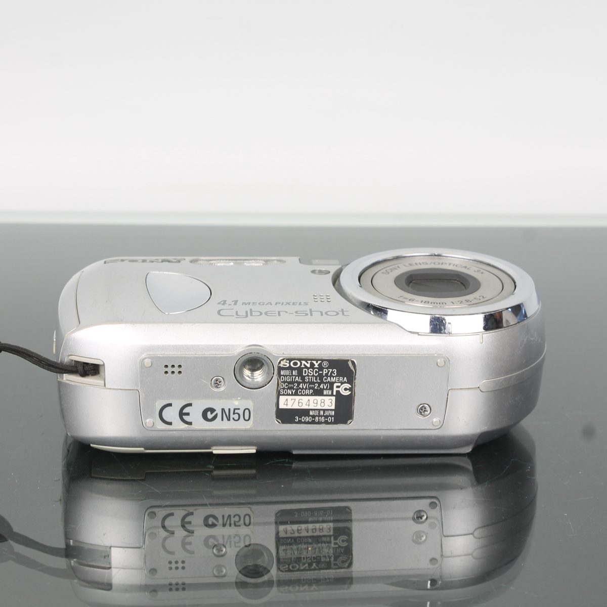 Sony Cyber-shot DSC-P73