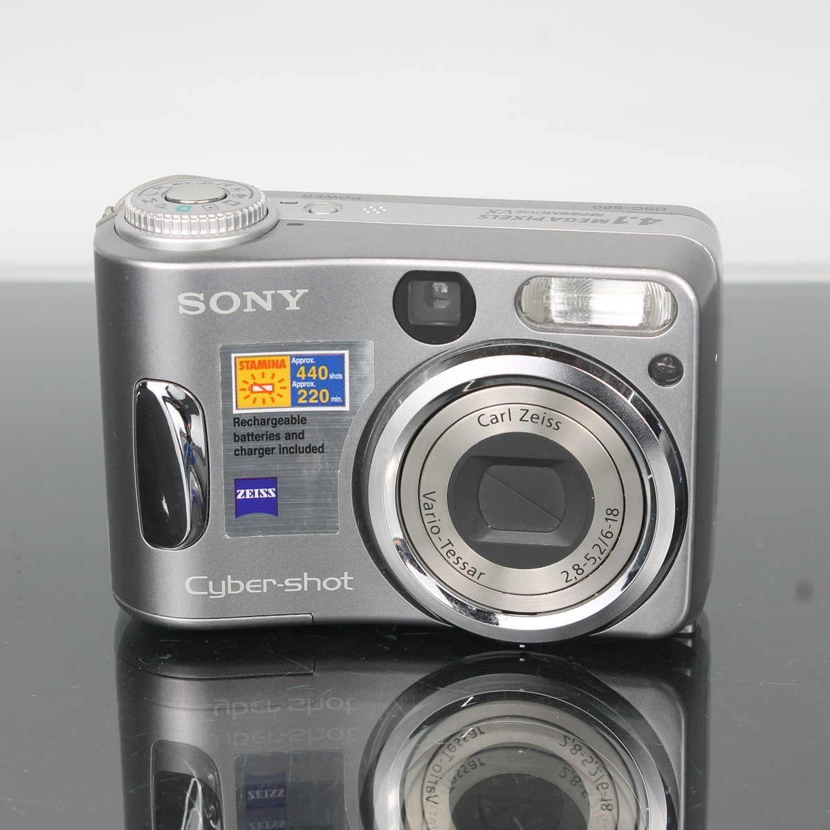 Sony Cyber-shot DSC-S80