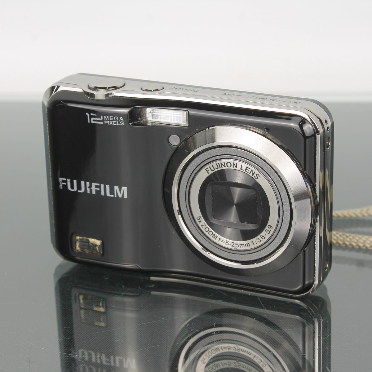 Fujifilm FinePix AX200
