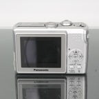 Panasonic Lumix DMC-LS70