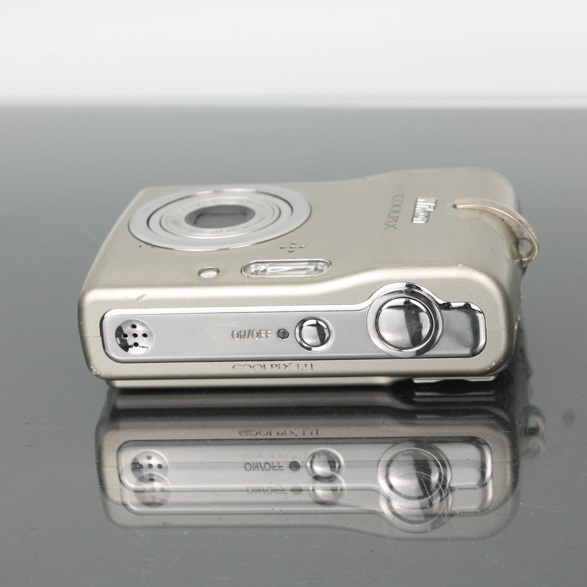 Nikon Coolpix L11