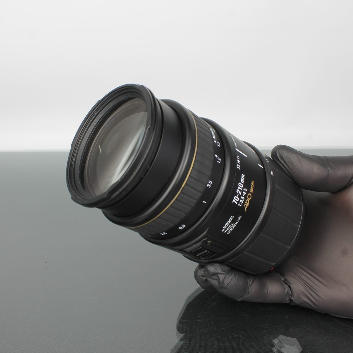 Sigma Auto Focus 70-210mm 1:3.5-4.5
