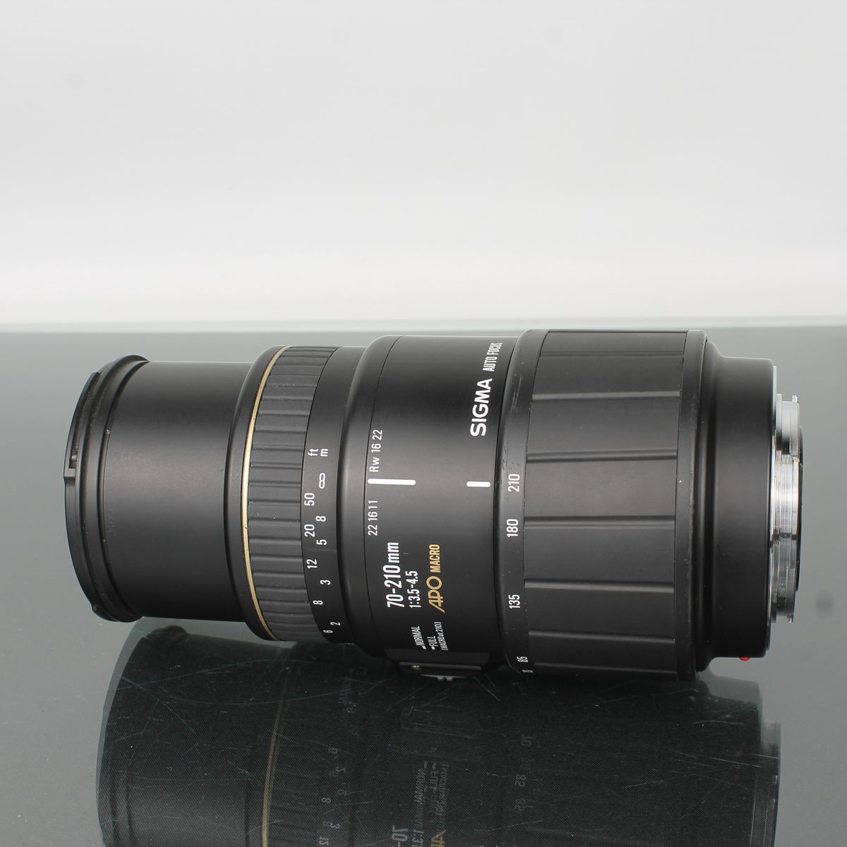 Sigma Auto Focus 70-210mm 1:3.5-4.5