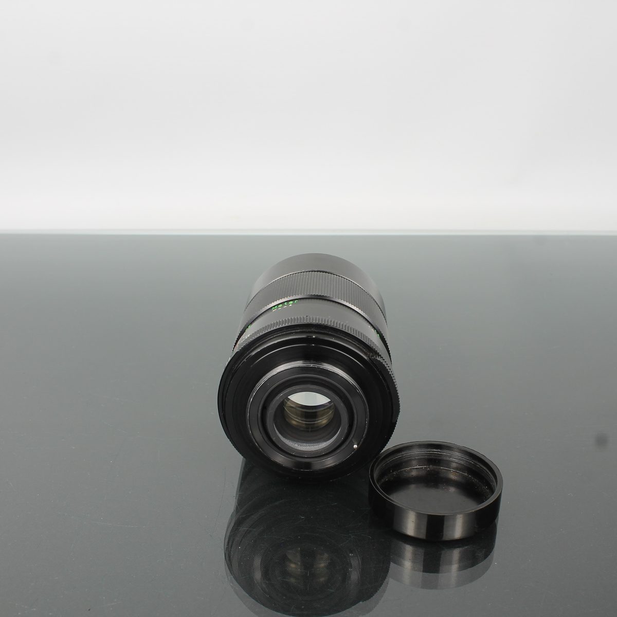 Vivitar Auto Tele 135mm f/2.8