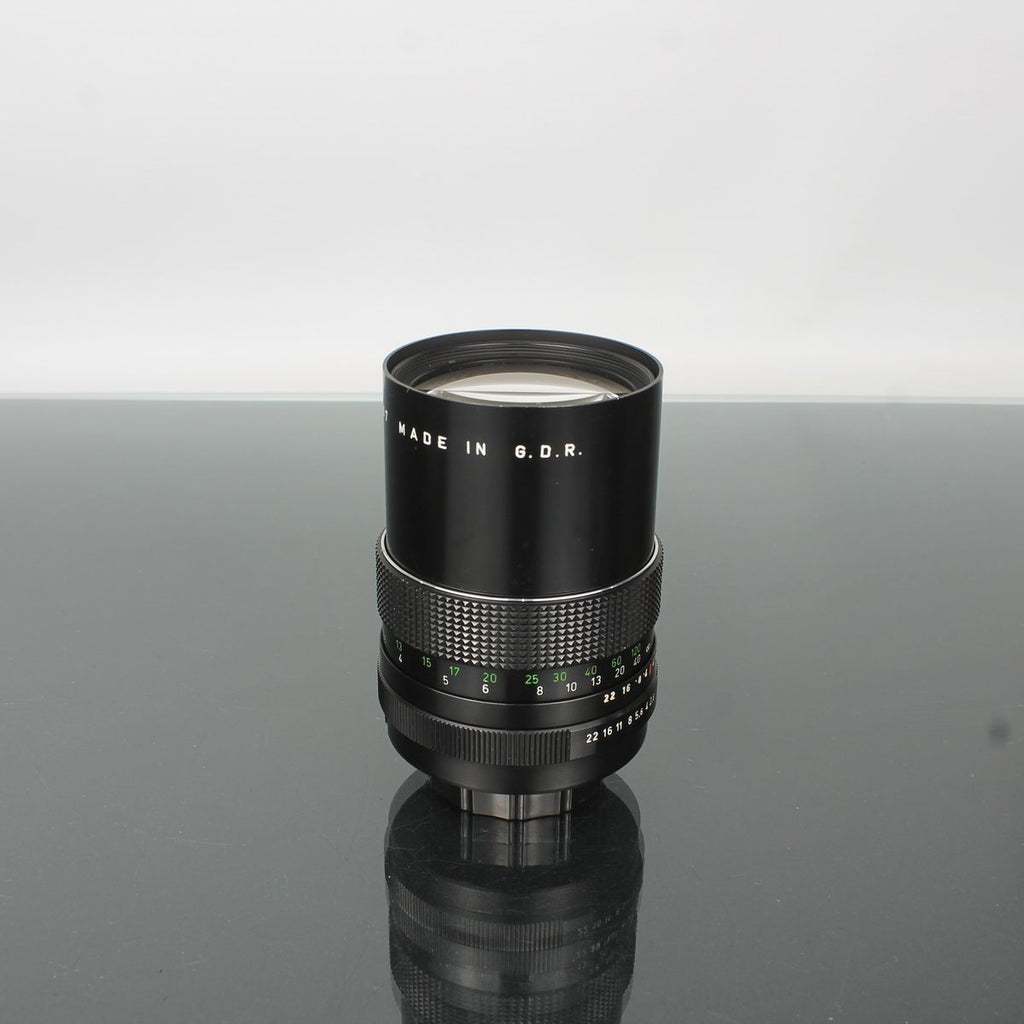 Pentacon Auto 135mm f/2.8 MC