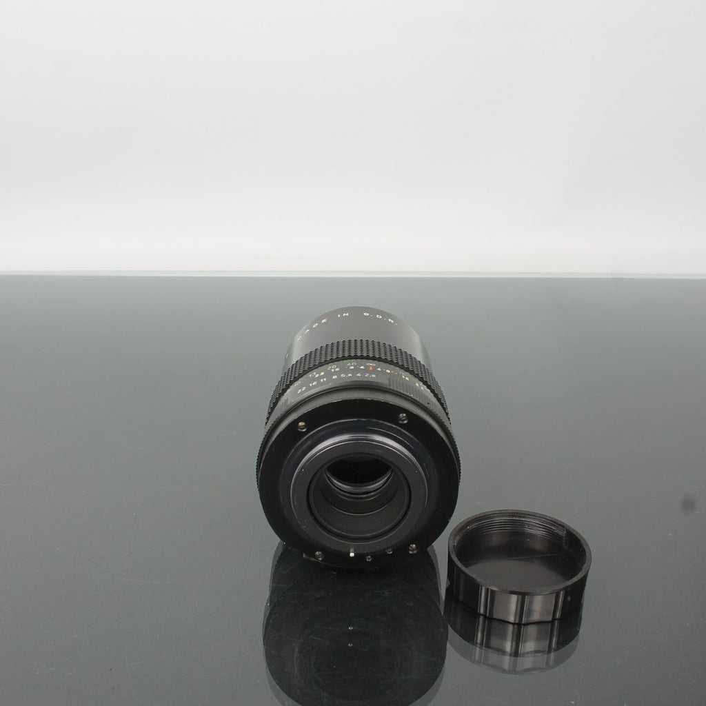 Pentacon Auto 135mm f/2.8 MC