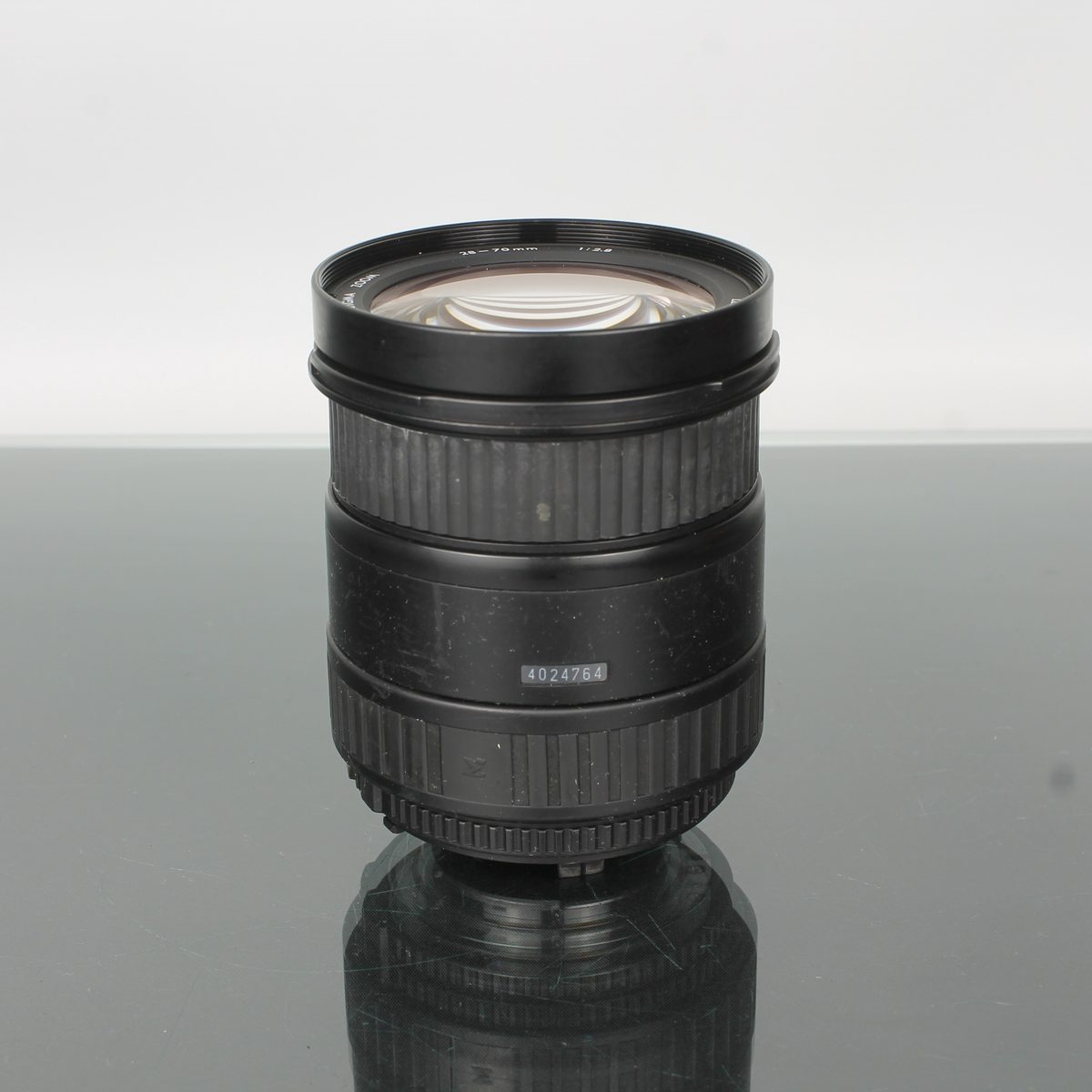 Sigma Zoom 28-70mm f/2.8