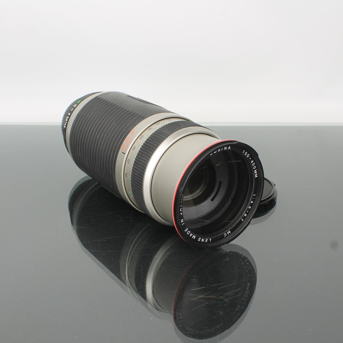 Cosina 100-400mm 1:4.5-6.7 MC