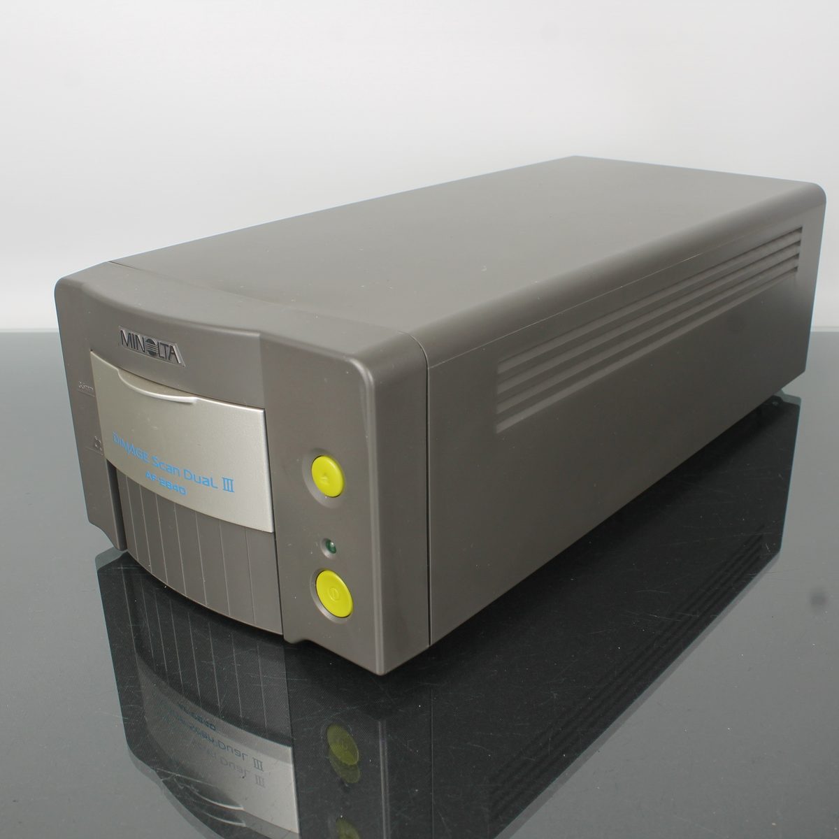 Minolta DiMAGE Scan Dual III