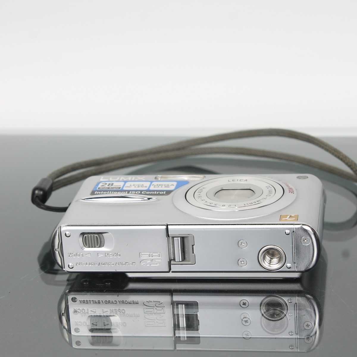 Panasonic Lumix DMC-FX30