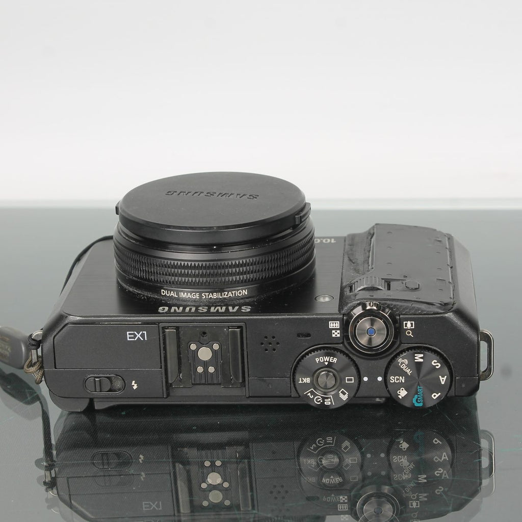 Samsung EX1