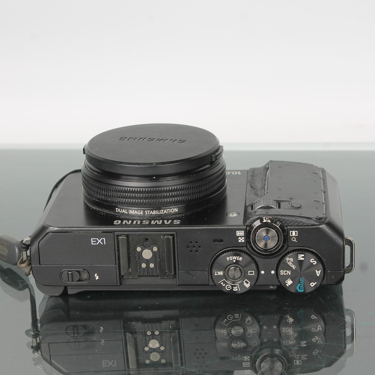 Samsung EX1