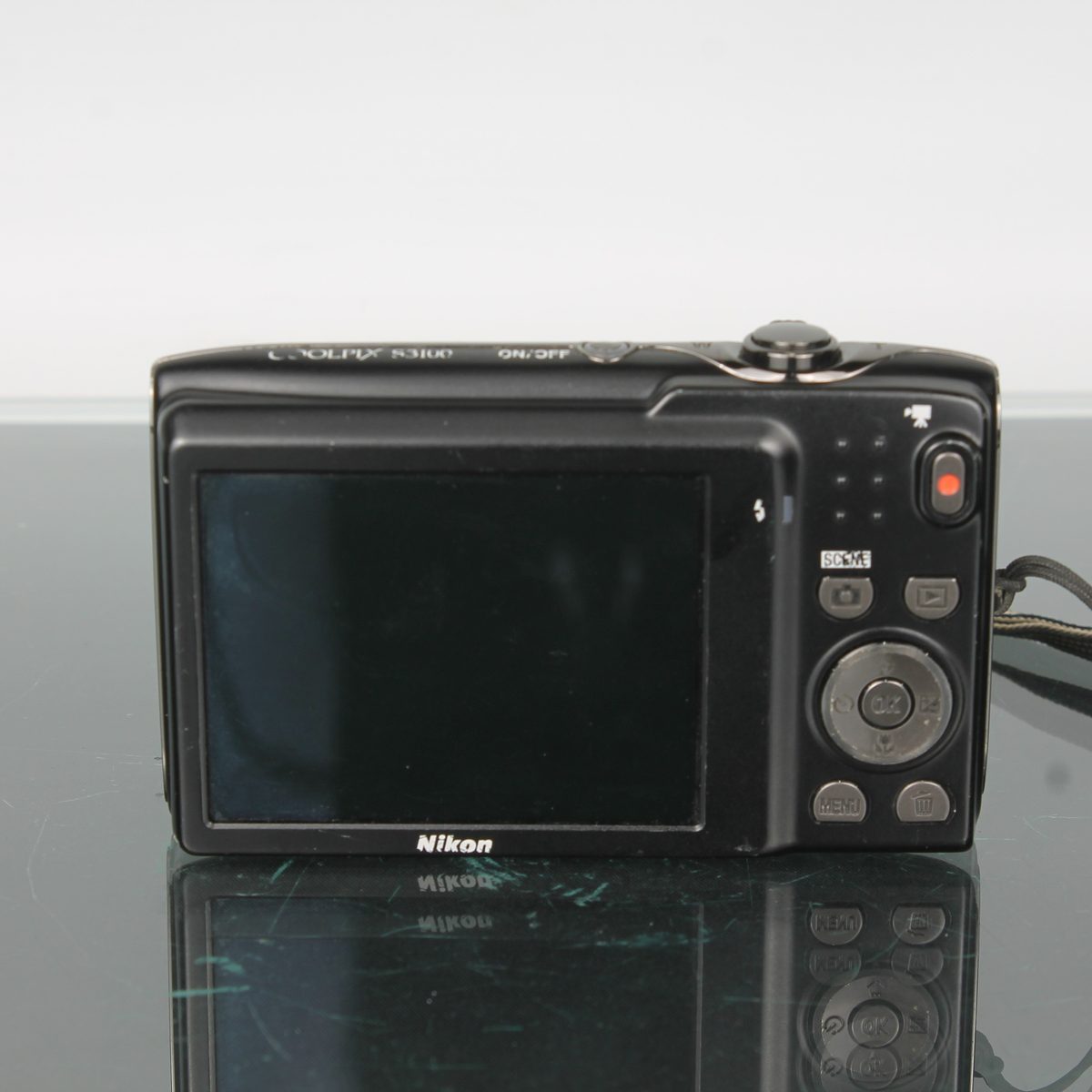 ✨動作確認済み！✨Nikon Coolpix S3100 充電器付き！ Nikon Coolpix S3100 Digital Camera with Universal Charger – Dutch
