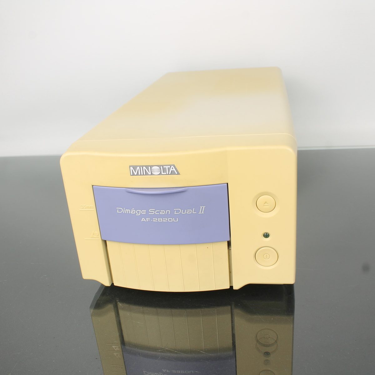 Minolta DiMage Scan Dual II AF-2820U