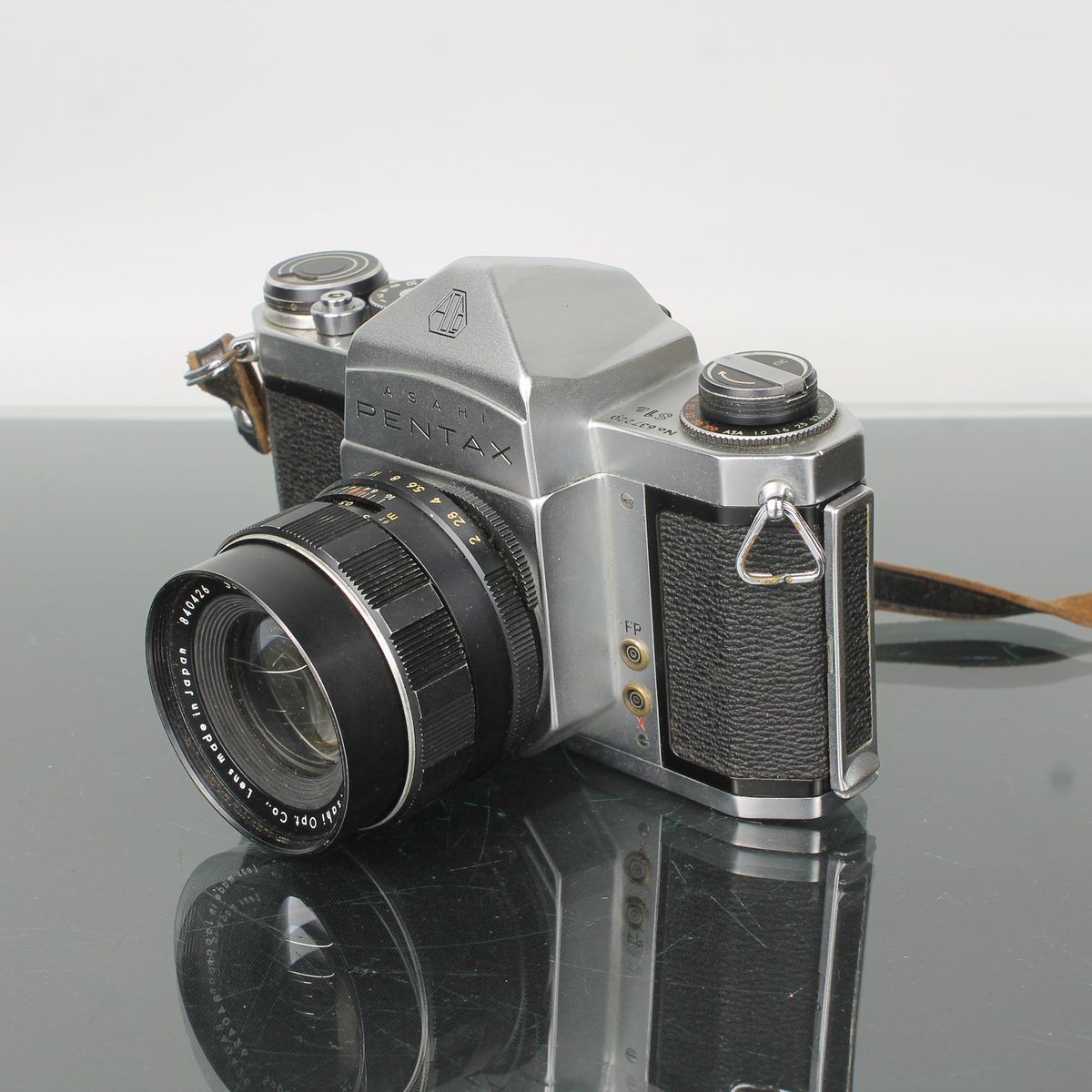 Asahi Pentax S1A + Super-Takumar 1:2/55