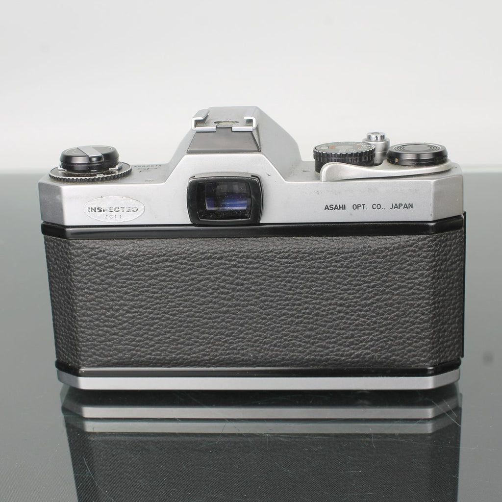 Asahi Pentax Spotmatic F + Super-Takumar 1:2/55
