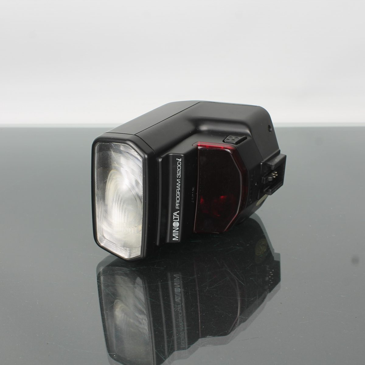Minolta Program Flash 3200i