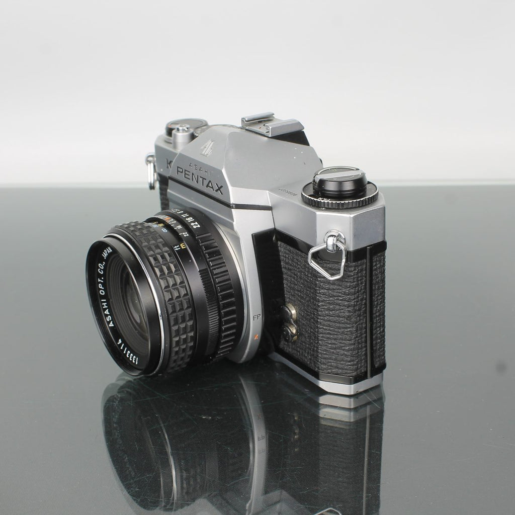 Asahi Pentax KM + SMC Pentax 1:1.8/55