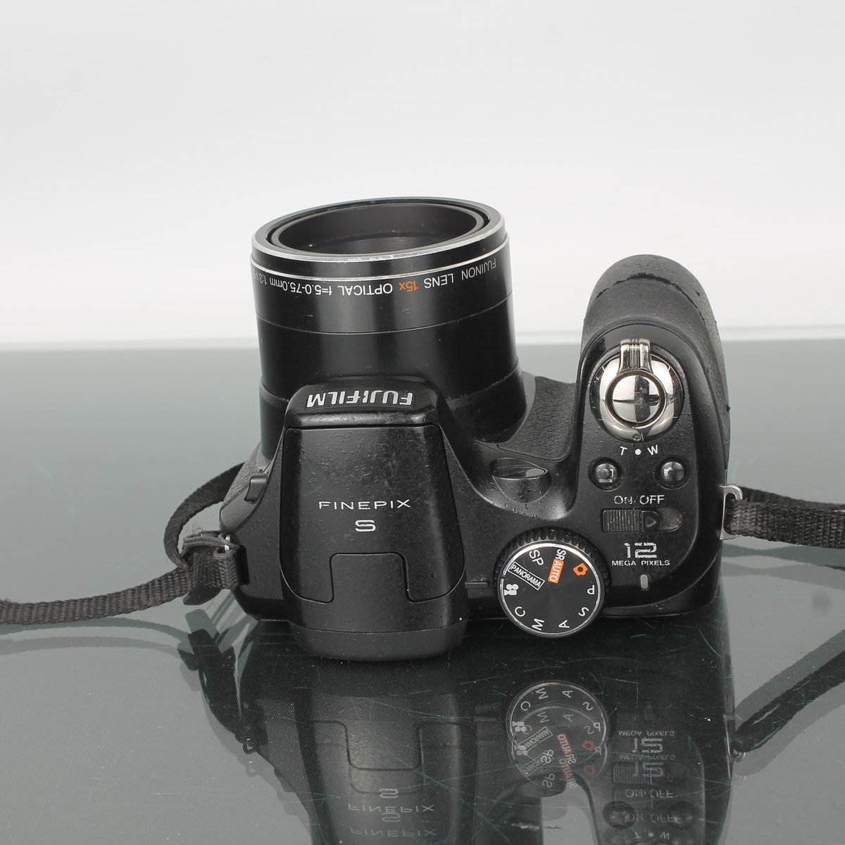 Fujifilm FinePix S1700