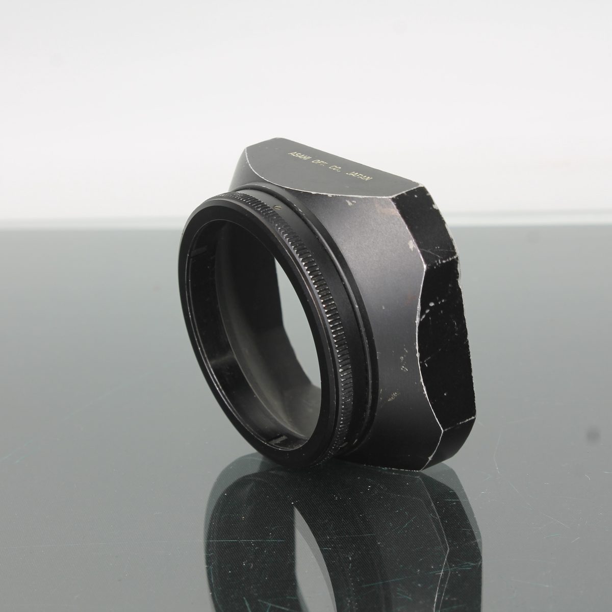 Takumar 1:3.5 28mm Lens Hood