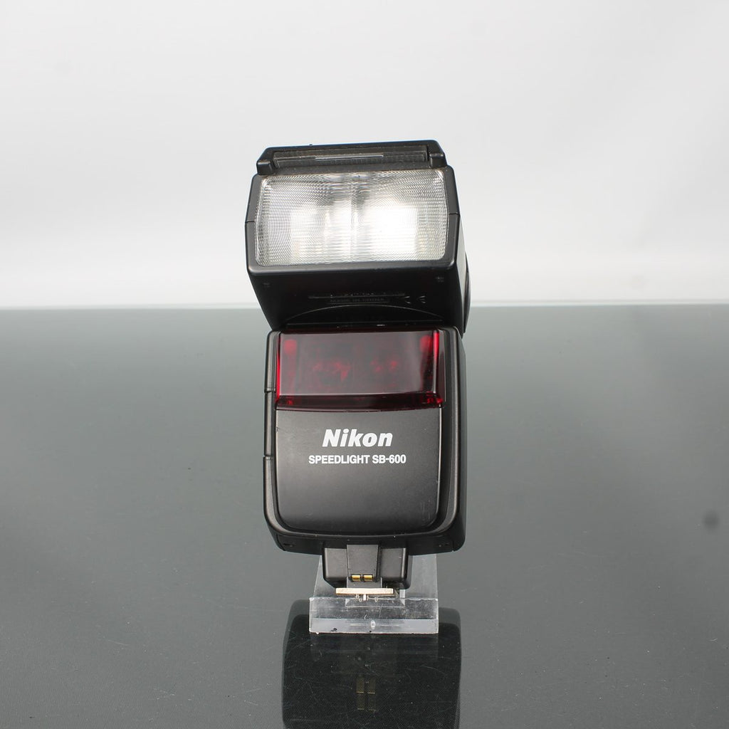 Nikon Speedlight SB-600