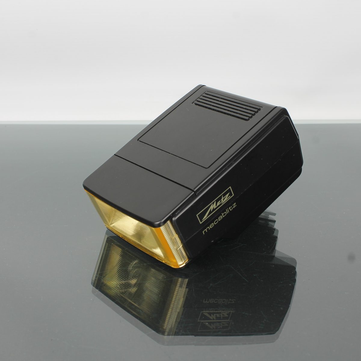 Metz Mecablitz 28C-2