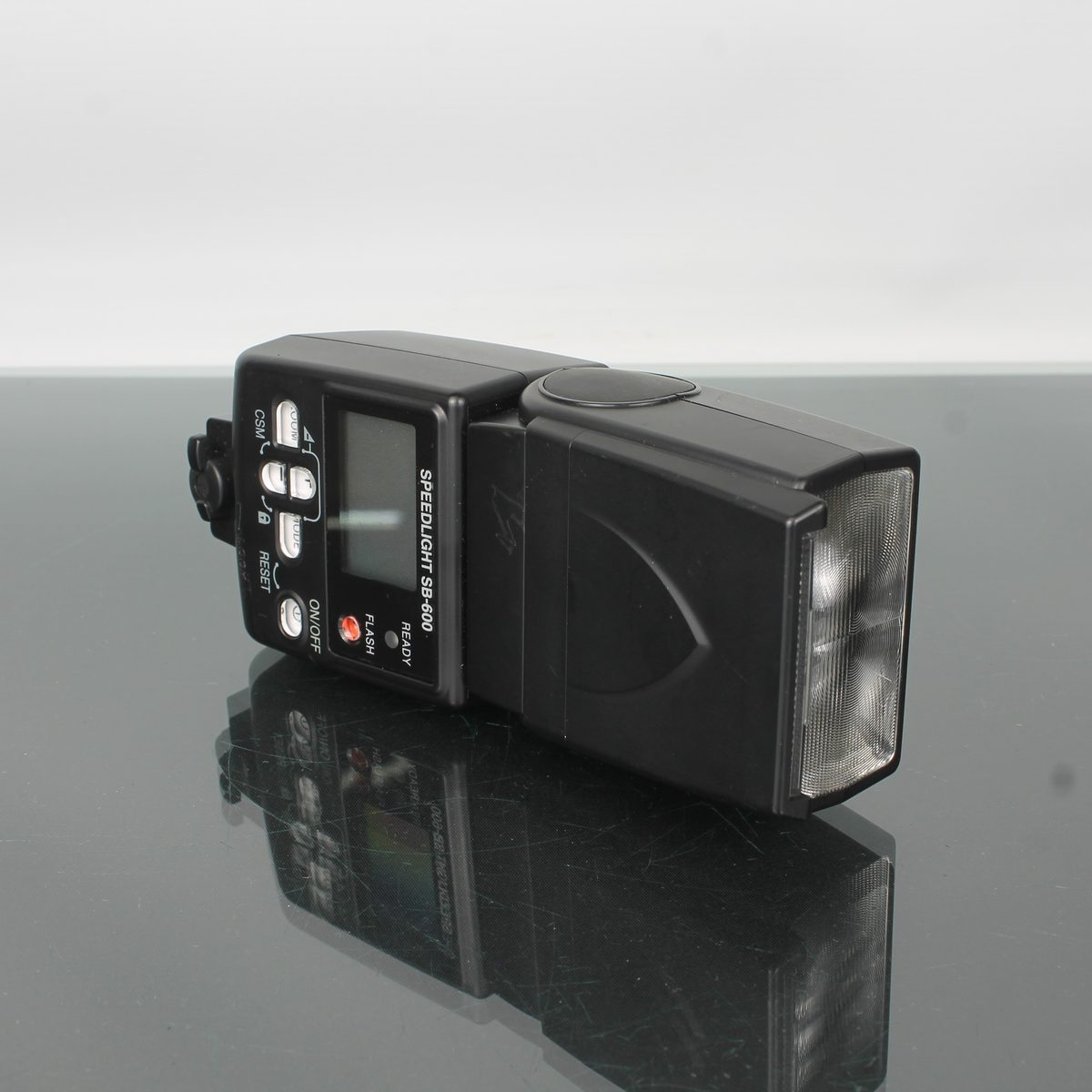 Nikon Speedlight SB-600