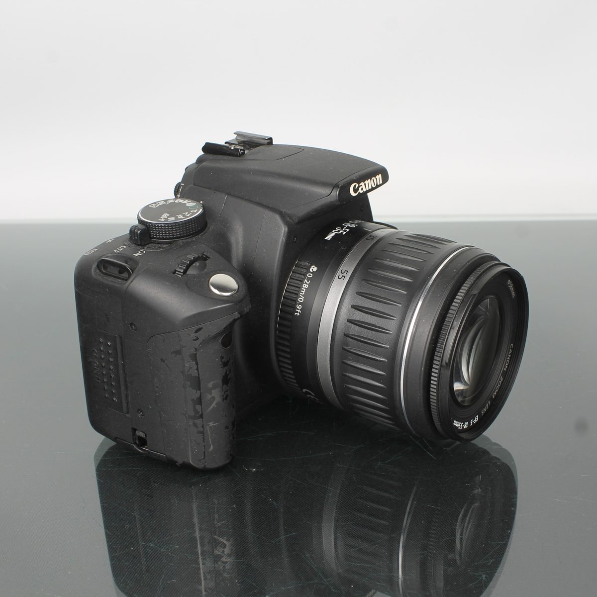 Canon EOS 350D + EF-S 18-55mm 1:3.5-5.6 II